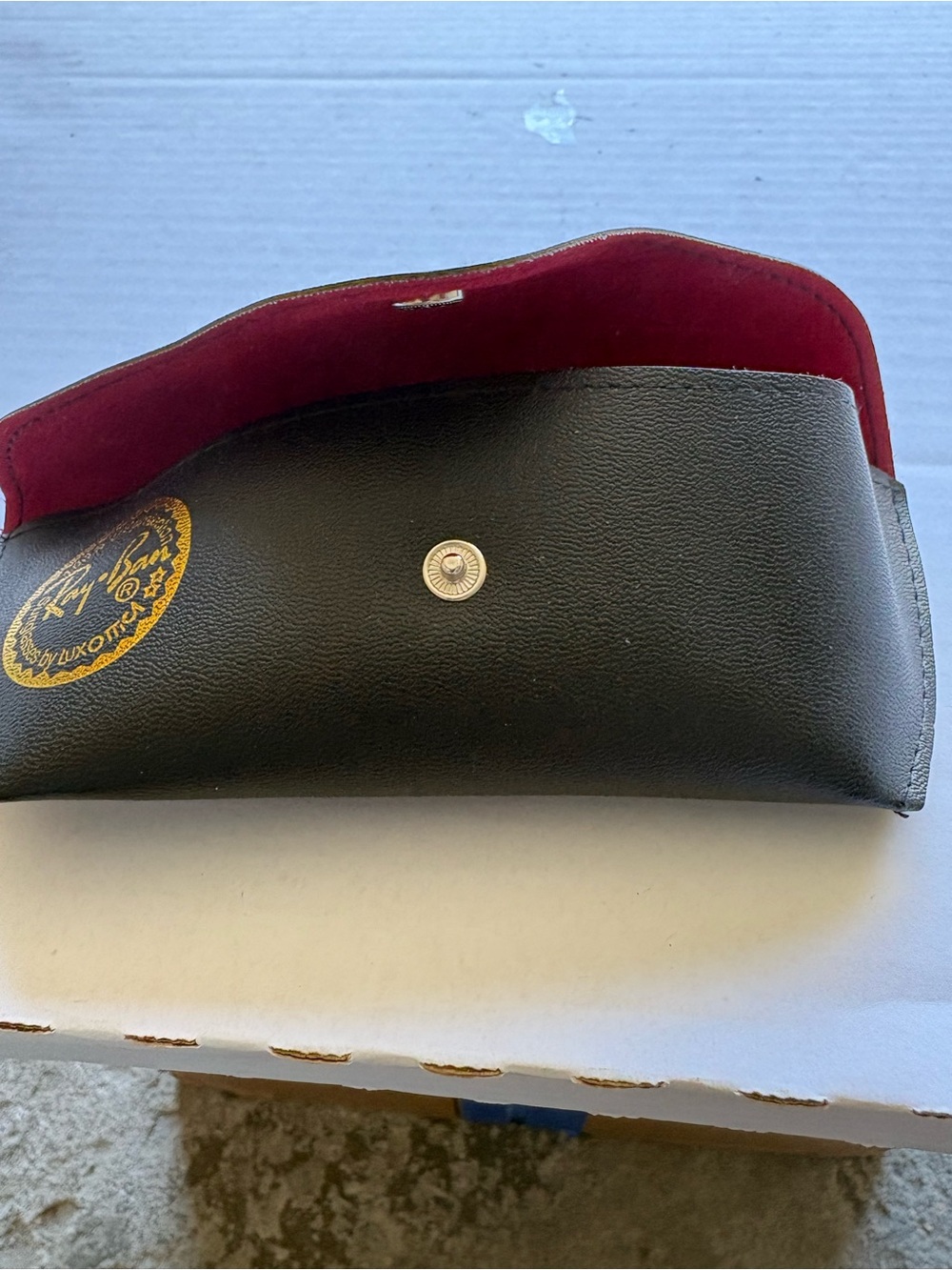 Ray-Ban Black Sunglasses Case with Red Interior